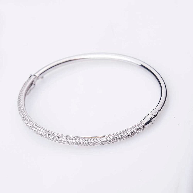 Золотий браслет з фіанітами б02236 від ювелірного магазину Онікс - 1