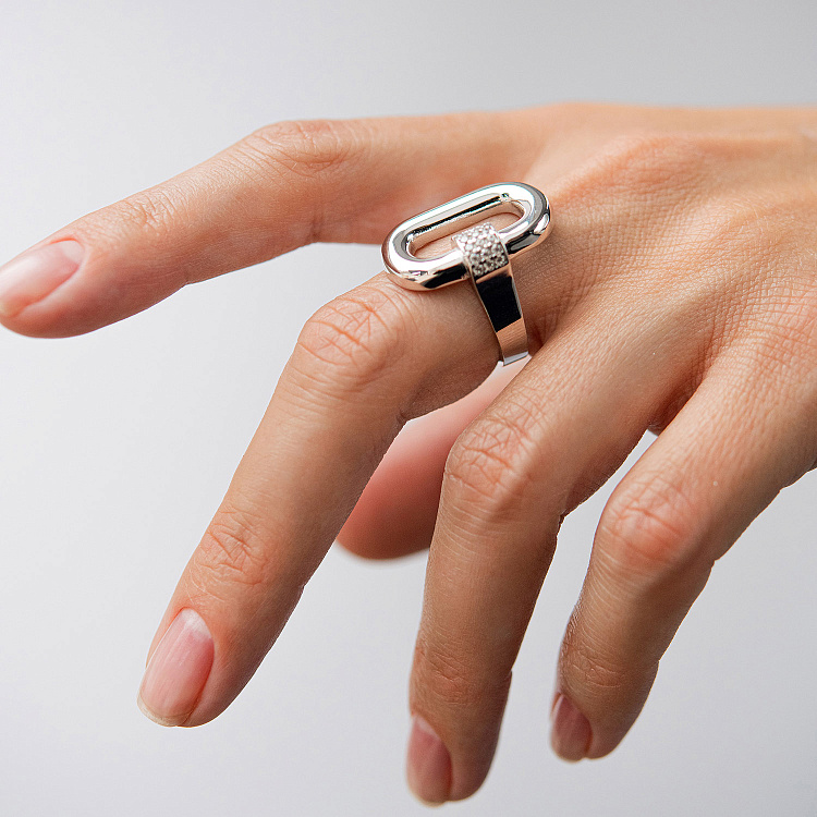 Кольцо "Alice" в белом золоте (фианиты) к08374 от ювелирного магазина Оникс - 1