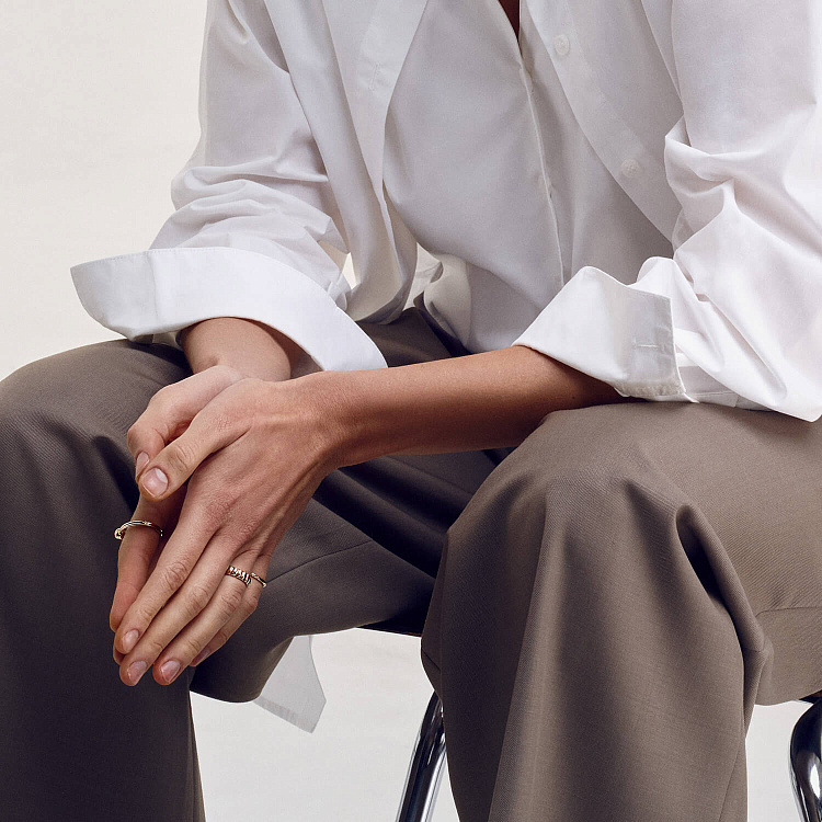 Тонкое кольцо "Минимализм" в красном золоте обр00342 от ювелирного магазина Оникс - 9