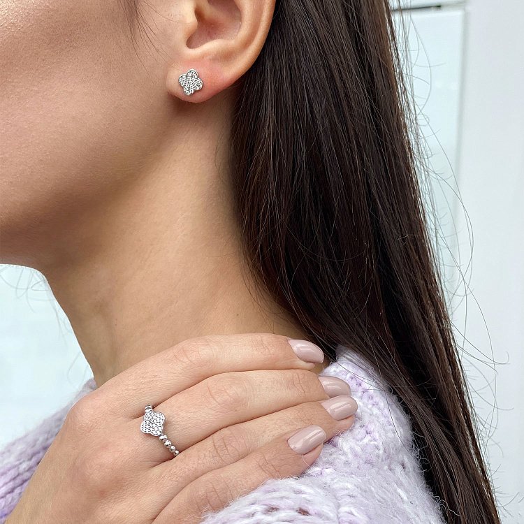 Золота каблучка "Конюшина" (фіаніти) к06543 від ювелірного магазину Онікс - 6