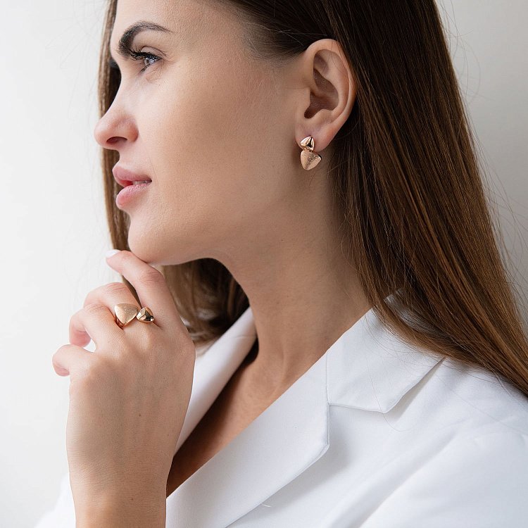 Серьги на английской застежке (красное золото) с05231 от ювелирного магазина Оникс - 1