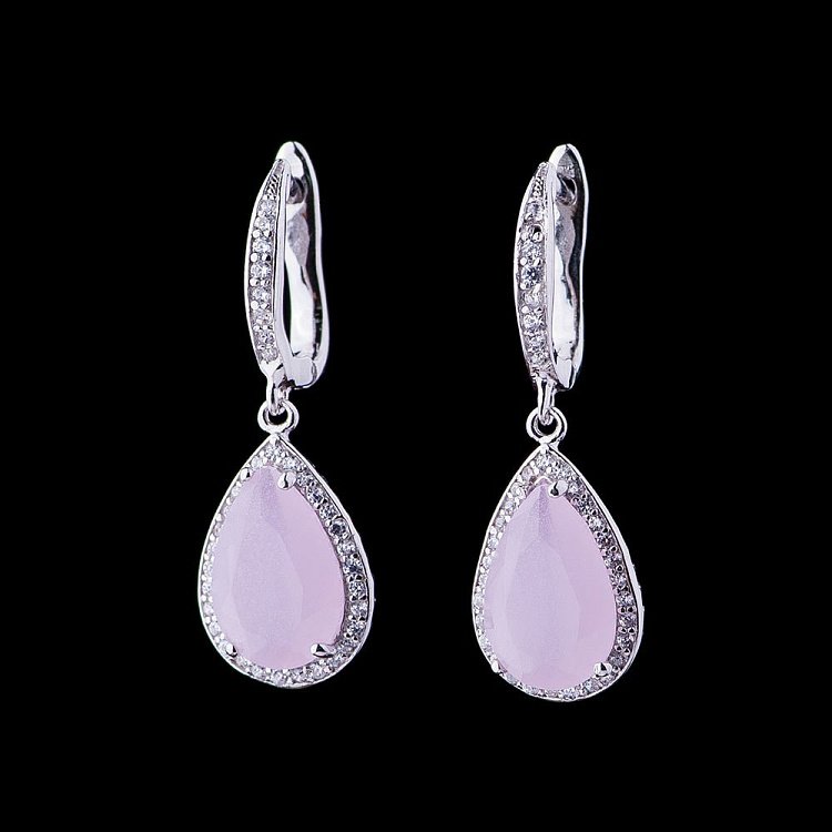 Серебряные серьги (фианиты) 121915 от ювелирного магазина Оникс