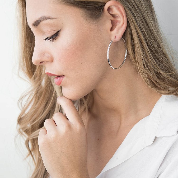 Срібні сережки-кільця 122226 від ювелірного магазину Онікс - 2