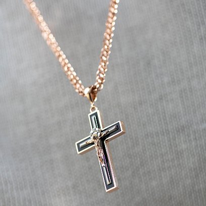 Золотий православний хрестик "Розп'яття. Спаси і Збережи" (емаль, фіаніти) п03905 №5