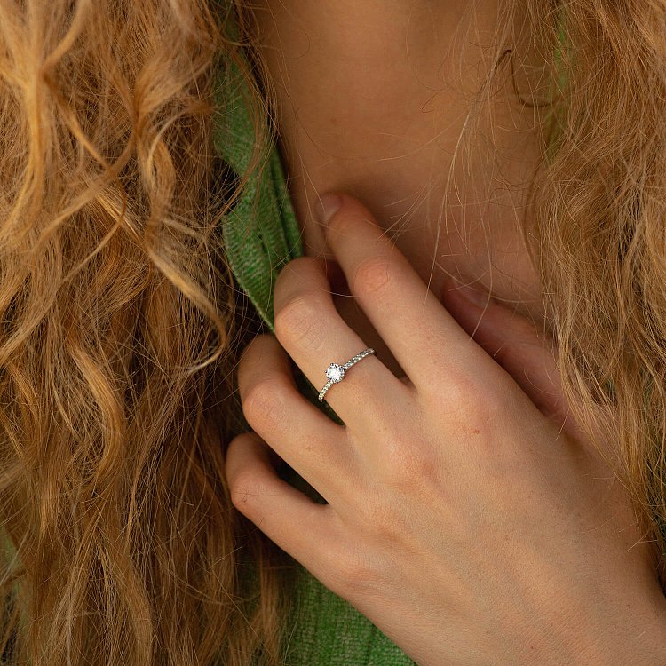 Заручальна каблучка з діамантами (біле золото) 225401121 від ювелірного магазину Онікс - 5