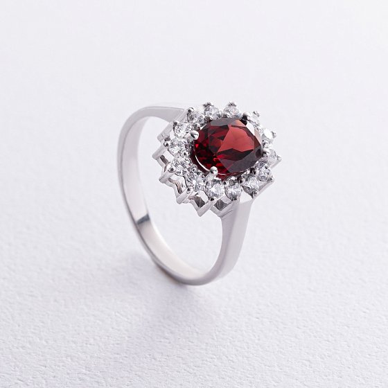 Серебряное кольцо с пиропом и фианитами GS-01-012-4110