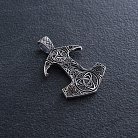 Серебряный кулон "Молот" с символами трискелиона и кельтского узла 7048 от ювелирного магазина Оникс