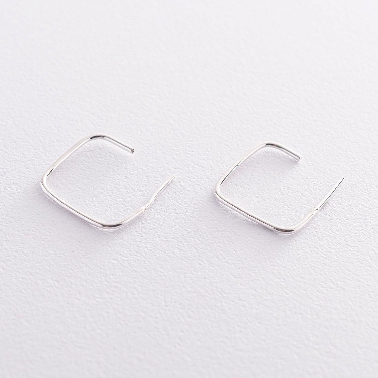 Срібні сережки - пусети "Арія" 122991 від ювелірного магазину Онікс