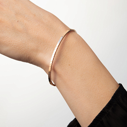 Жесткий браслет "Kylie" в красном золоте mini б05570 №4