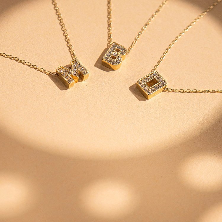 Кольє з буквою "С" в жовтому золоті (фіаніти) кол01165С від ювелірного магазину Онікс - 11