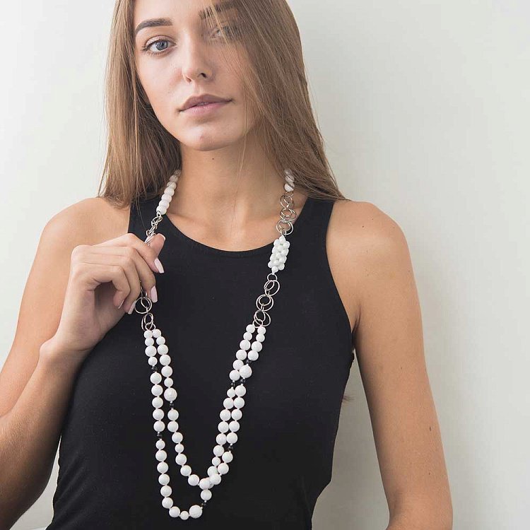 Намисто з оніксом і кахіномом 181бу18 Намисто з оніксом і кахіномом 181бу18 від ювелірного магазину Онікс