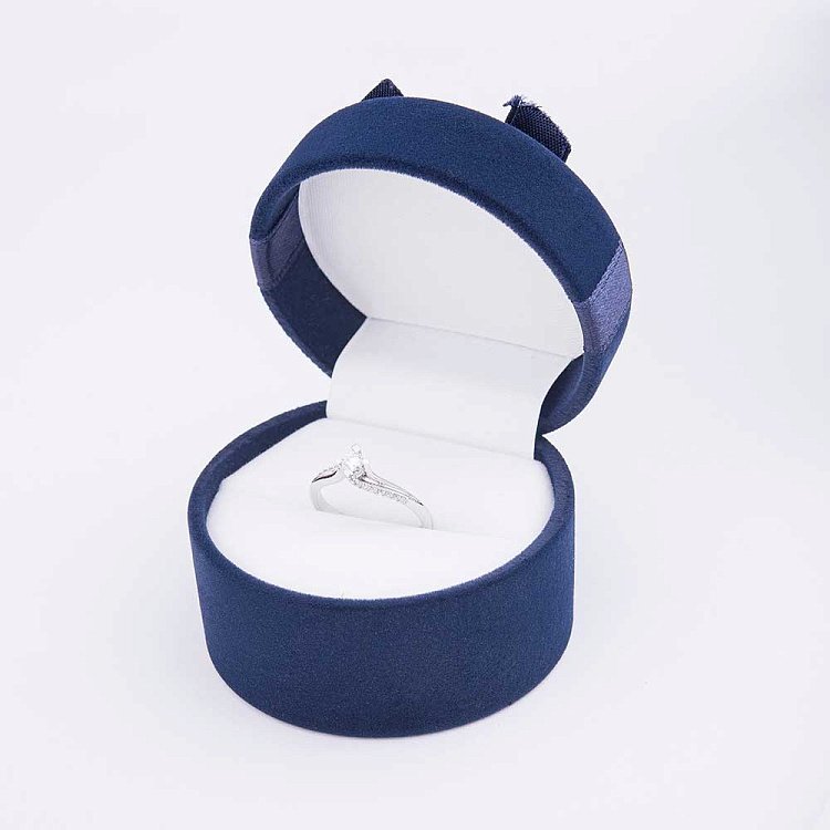 Золота каблучка з діамантами JR9632 від ювелірного магазину Онікс - 3