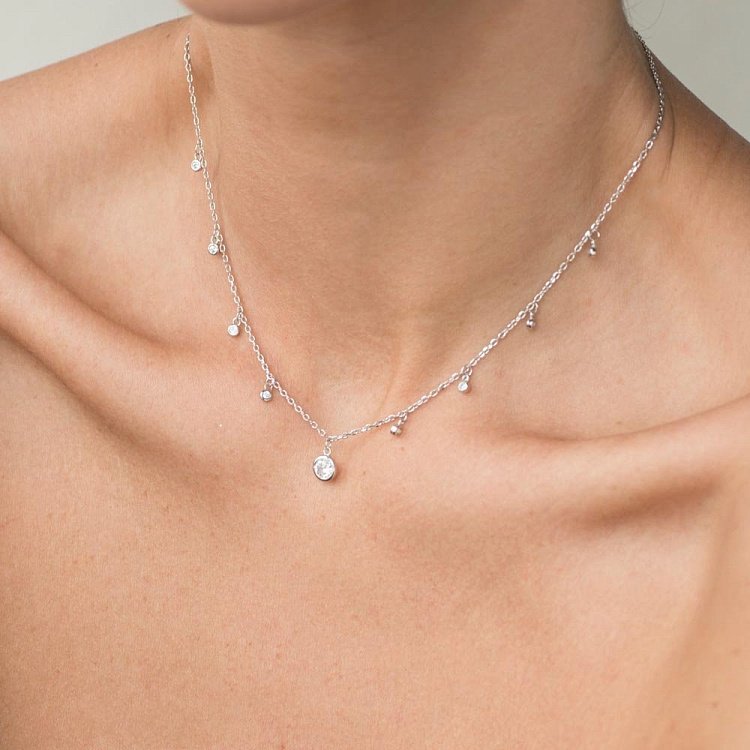 Серебряное колье с фианитами 18653 от ювелирного магазина Оникс - 5