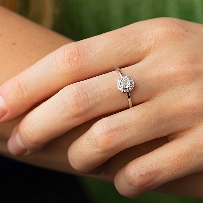 Золота каблучка з діамантами 235481121 №2