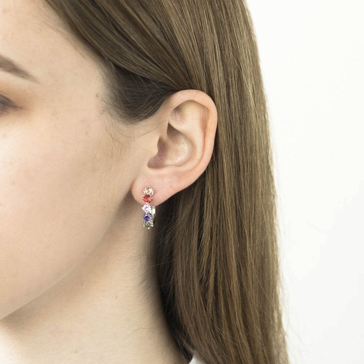 Серебряное кольцо с разноцветными фианитами 112106 от ювелирного магазина Оникс - 5