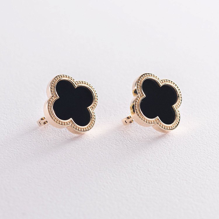 Золотые серьги "Клевер" с ониксом с07367 от ювелирного магазина Оникс