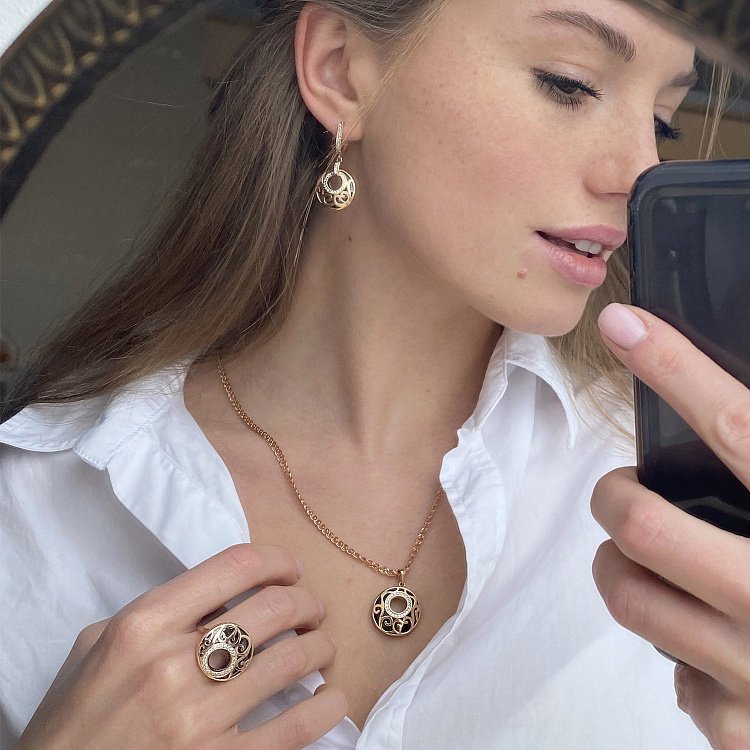 Эксклюзивное золотое кольцо к04394 от ювелирного магазина Оникс - 2