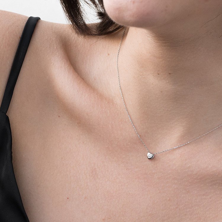 Золотое колье "Сердце с фианитом" кол01089 от ювелирного магазина Оникс - 2