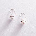 ﻿Срібні сережки - петельки з перлами 123204 от ювелирного магазина Оникс