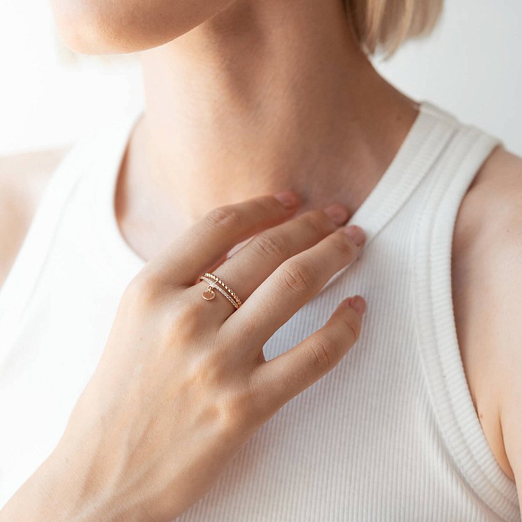 Золота каблучка "Монетка" з фіанітами к07071 від ювелірного магазину Онікс - 4