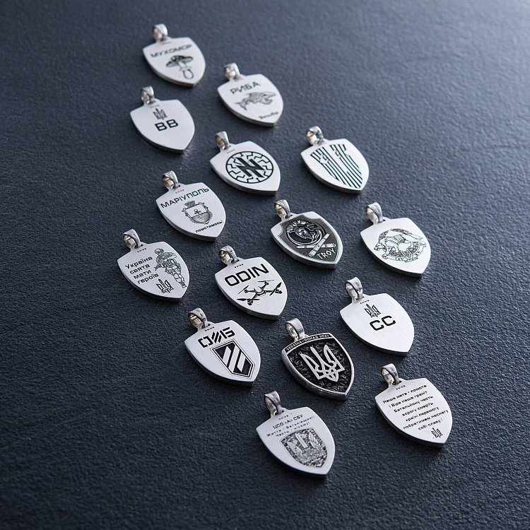 Серебряный кулон "Герб України - Тризуб. Україна понад усе. Индивидуальная гравировка" 133133 от ювелирного магазина Оникс - 43