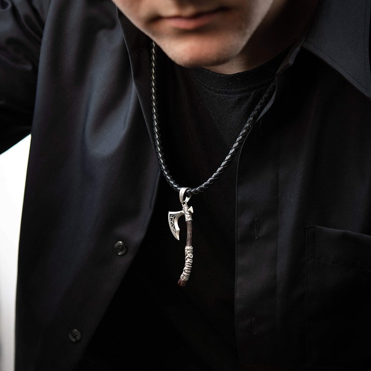 Серебряный кулон "Секира Перуна" с эбеном 1124 от ювелирного магазина Оникс - 9