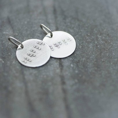 Серебряный кулон с индивидуальной гравировкой шрифтом Брайля (17 мм) 132722br №9