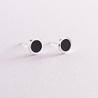 Срібні сережки-пусети (чорна емаль) 123111 от ювелирного магазина Оникс
