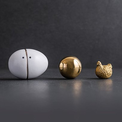 Фігура "Курка в яйці" ручної роботи 23122