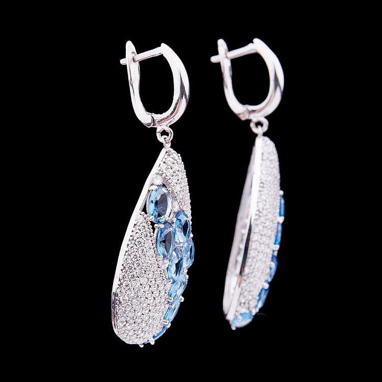 Серебряные серьги с им. кварца и фианитами 121290 от ювелирного магазина Оникс