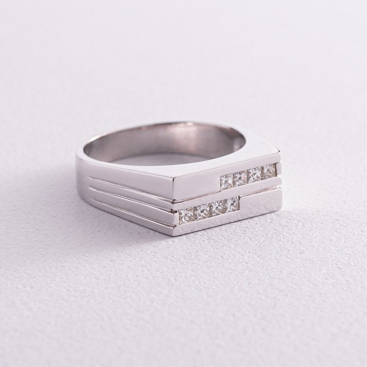 Золота печатка з діамантами к1018 від ювелірного магазину Онікс