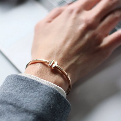 Жорсткий браслет з червоного золота б02827 №5