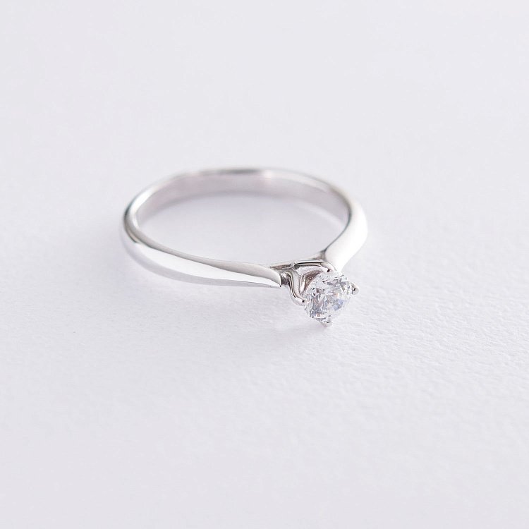 Золота заручальна каблучка (куб. цирконій Swarovski) к06267 - 2 Золота заручальна каблучка (куб. цирконій Swarovski) к06267 від ювелірного магазину Онікс - 2