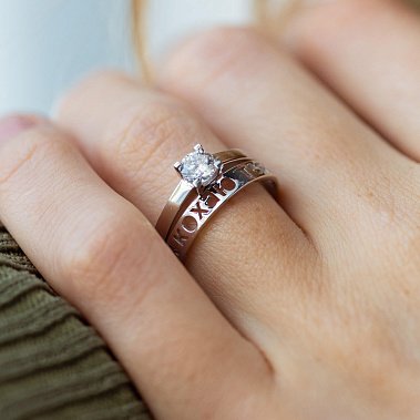 Как выбрать помолвочное кольцо. Гид жениху | Блог | Ubiring