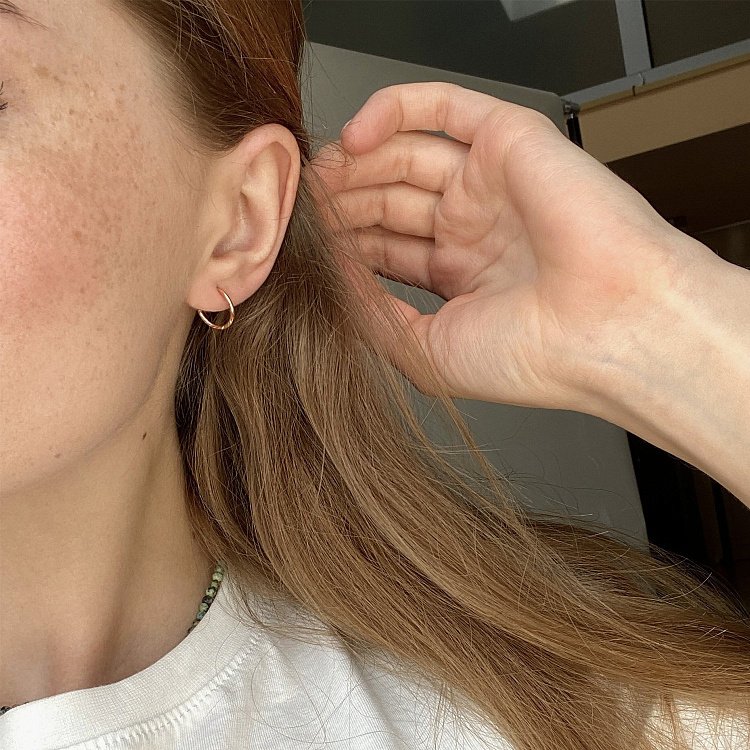 Сережки - кільця в червоному золоті (1.2 см) с03380 від ювелірного магазину Онікс - 1