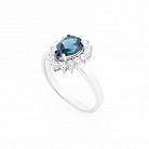 Заручальний срібний перстень з топазом і фіанітами 111507 от ювелирного магазина Оникс