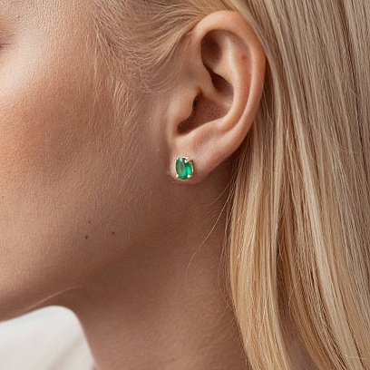 Серебряные серьги-пусеты с зеленым ониксом 6х8 121963