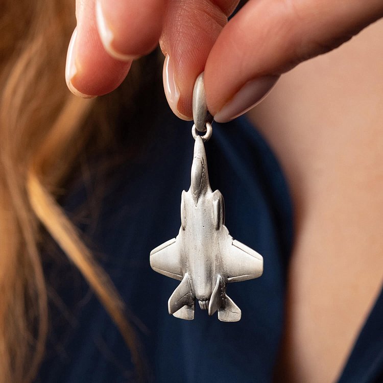 Подвеска "Военный самолет - Истребитель" в серебре 133209 от ювелирного магазина Оникс - 3