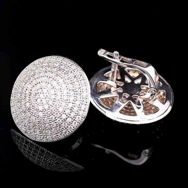 Срібні сережки з фіанітами 12968 від ювелірного магазину Онікс - 1