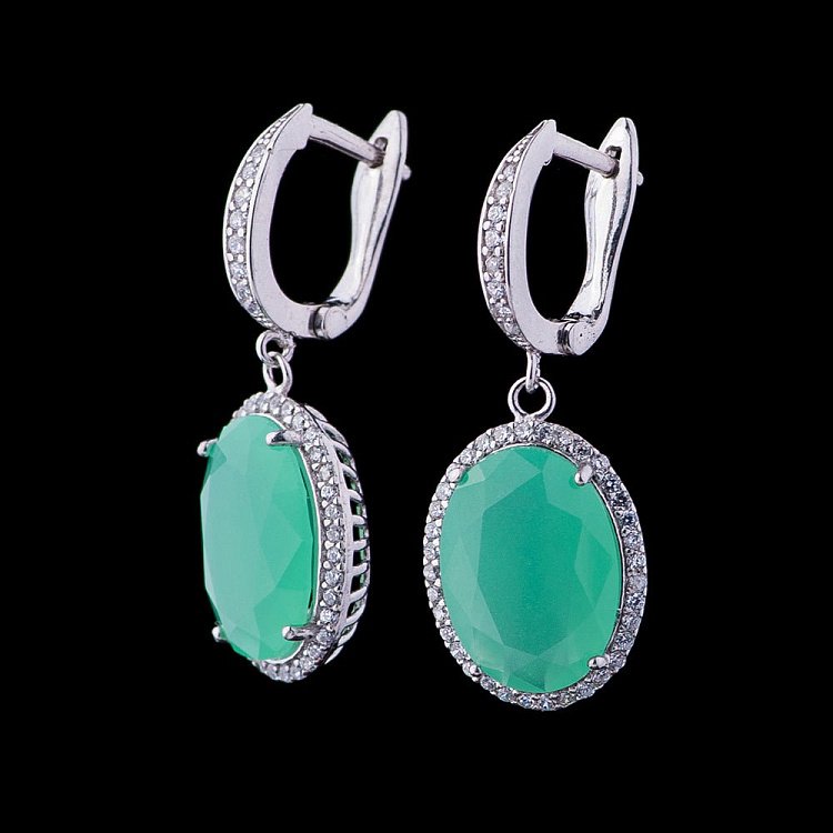 Срібні сережки з фіанітами 121910 від ювелірного магазину Онікс