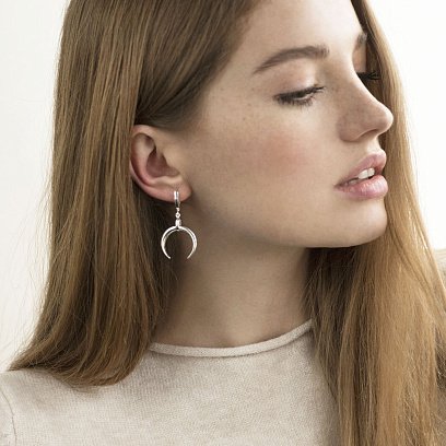 Серебряные серьги "Лунница" 122879