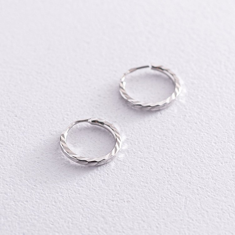 Серьги - кольца в белом золоте (1.2 см) с07311 от ювелирного магазина Оникс