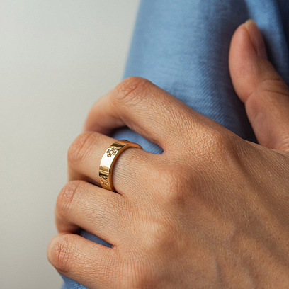 Каблучка "Конюшина" в жовтому золоті (фіаніти) к08440 №2