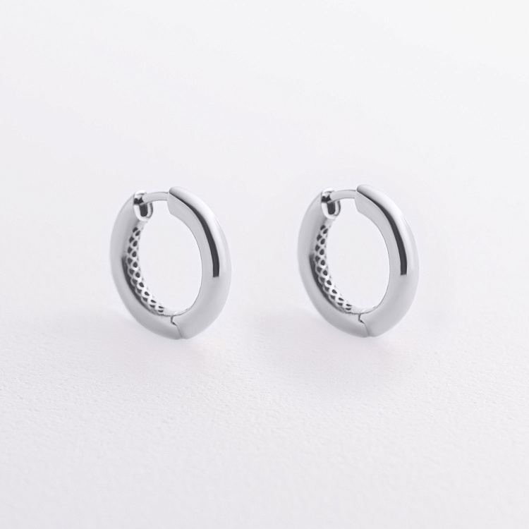 Сережки - кільця "Milley" у білому золоті с08881 від ювелірного магазину Онікс