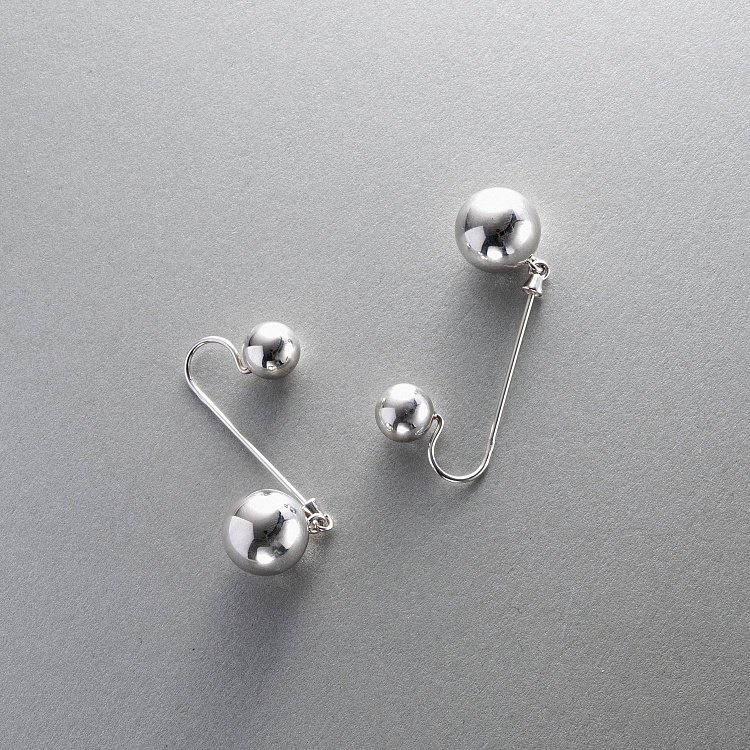 Серебряные серьги "Шарики" 121874 от ювелирного магазина Оникс - 3