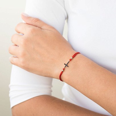 Браслет з червоною ниткою і золотою вставкою "Хрестик" (фіаніт) б03481