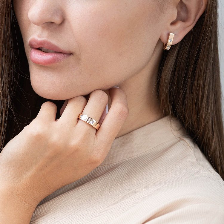 Золоті сережки "Ніжки немовляти" (фіаніти) с05317 від ювелірного магазину Онікс - 1