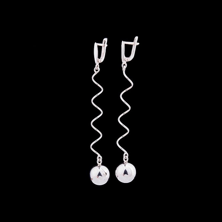 Серебряные серьги 12638 от ювелирного магазина Оникс