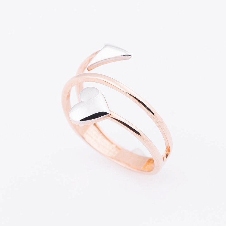 Золота каблучка "Серце і стріла" к05142 від ювелірного магазину Онікс