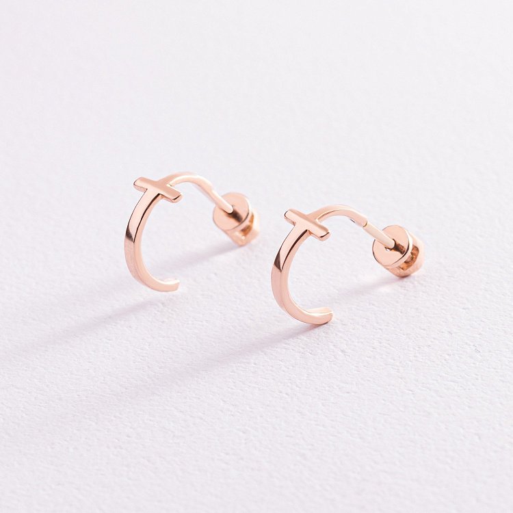 Серьги - пусеты "Крестики" в красном золоте с07006 от ювелирного магазина Оникс